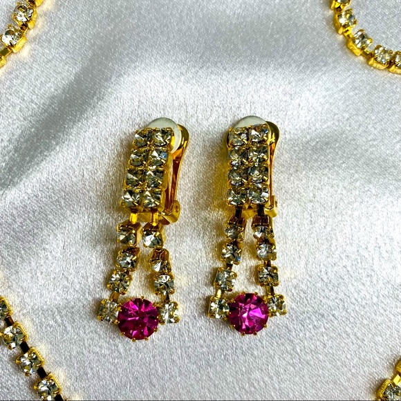 Pink and Gold Color Dazzling necklace sets in  rhinestones. - Picture 4 of 4
